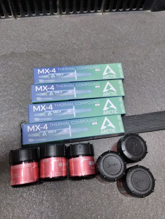 Термопаста несколько видов