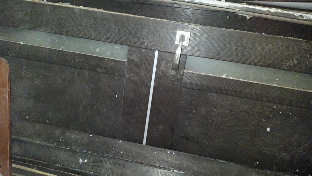 Продам межкомнатные двери