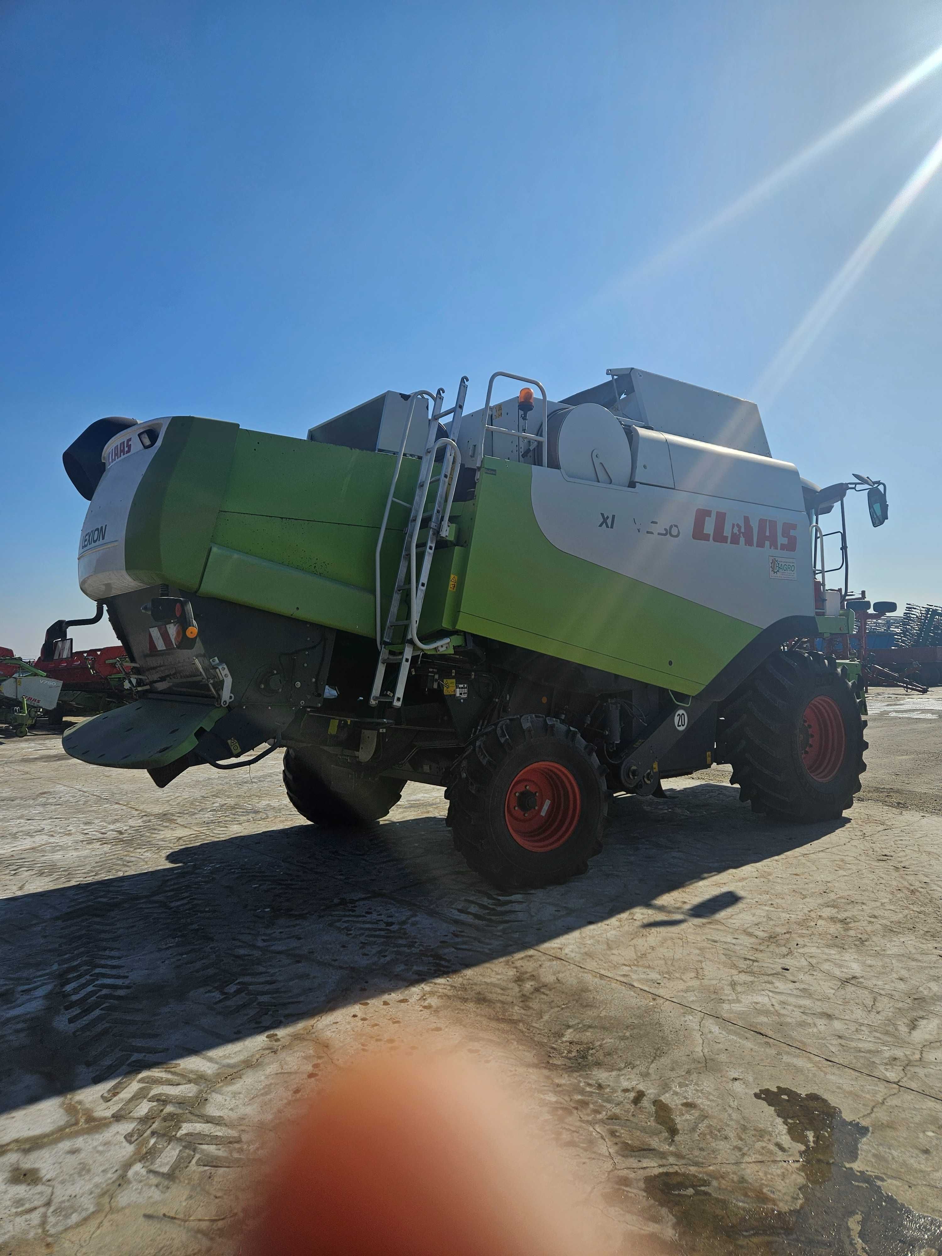 Claas lexion 550