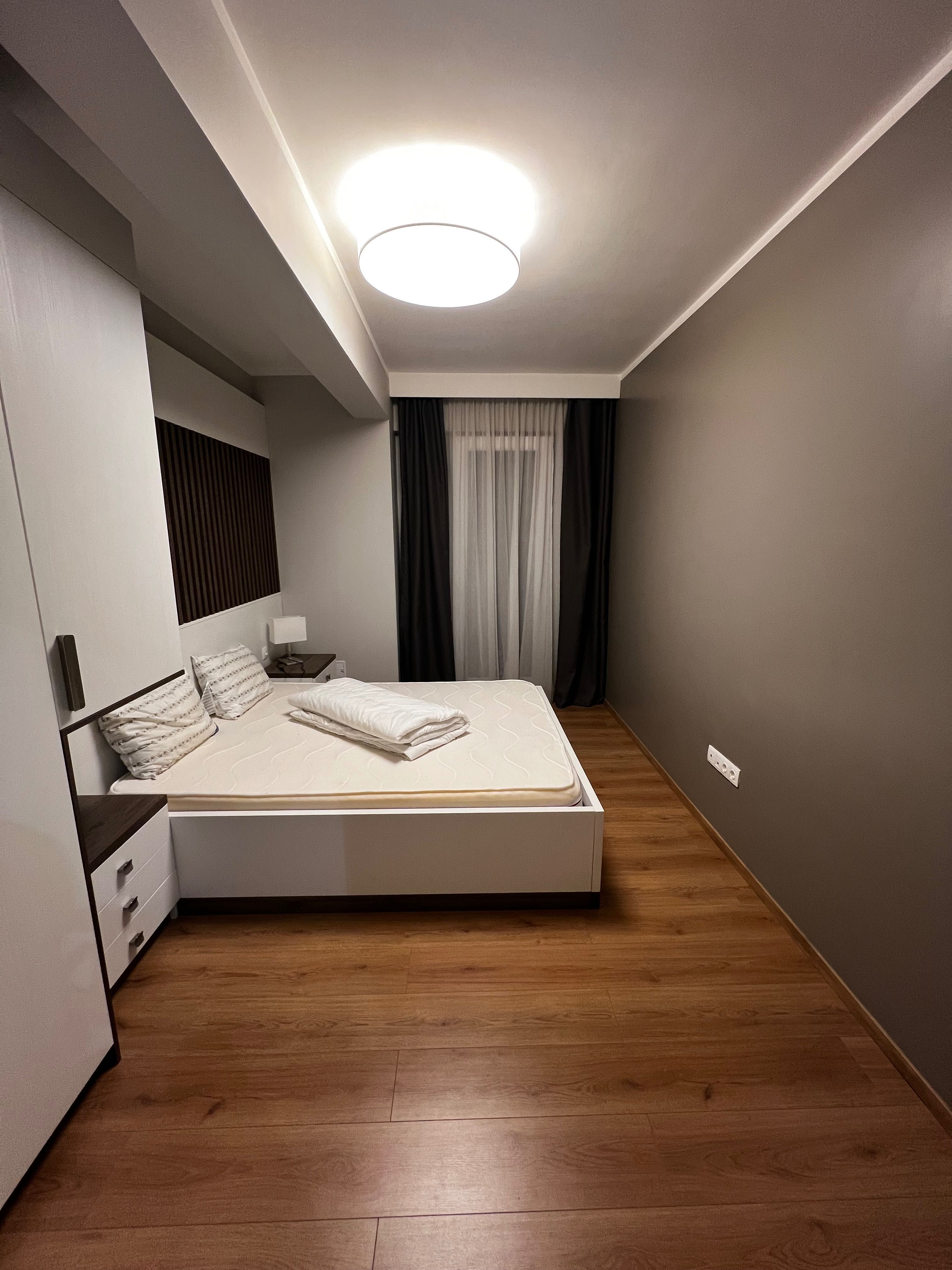 Apartament 3 camere Str. Arany Janos Bloc nou 87 mp utili-50 mp terasa