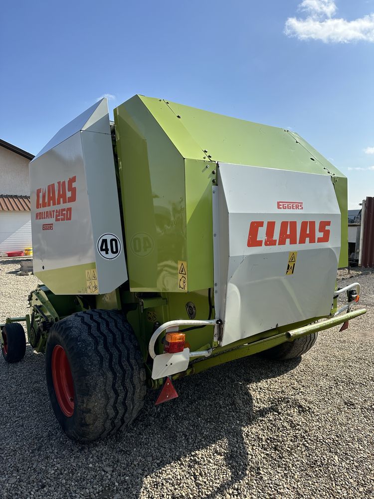 Balotiera rotunda claas rollant 250 roto plasa