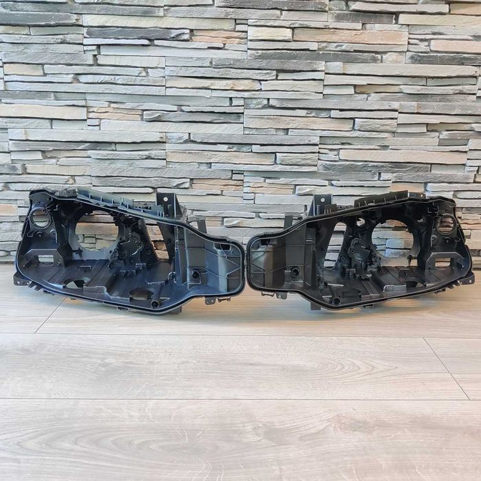 Set carcase faruri BMW Seria 3 F30 F31 non facelift XENON