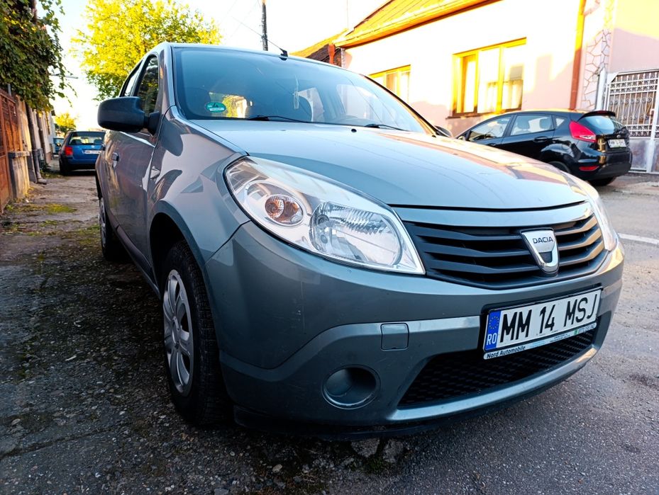 Dacia Sandero 1.2 16V Ac Cash sau Rate