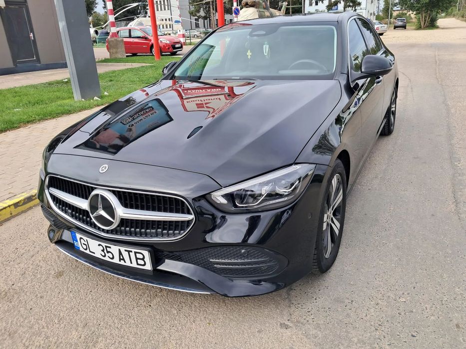 Mercedes-Benz C C200 hibrid,an 2022 luna 9 a,km 50000,negru,163 cp plus 27 electric, a
