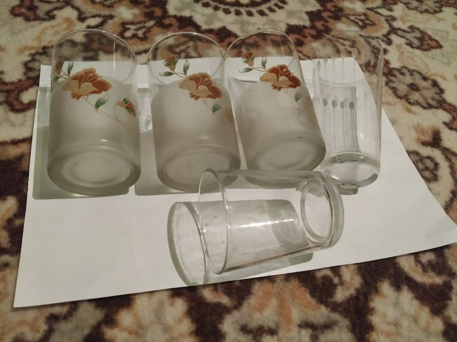 Стаканы стеклянные рюмки