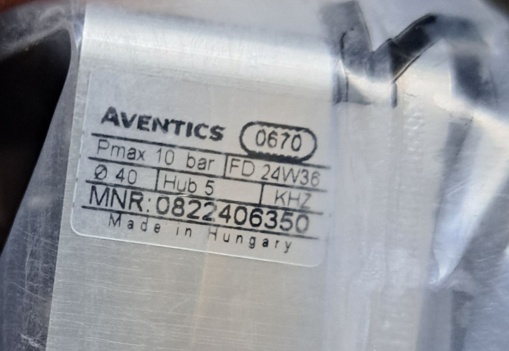 Cilindru pneumatic Aventics  0822406350