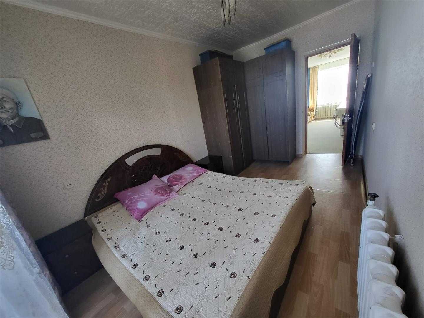 Продам 3-х комнатную квартиру на 7 мкр