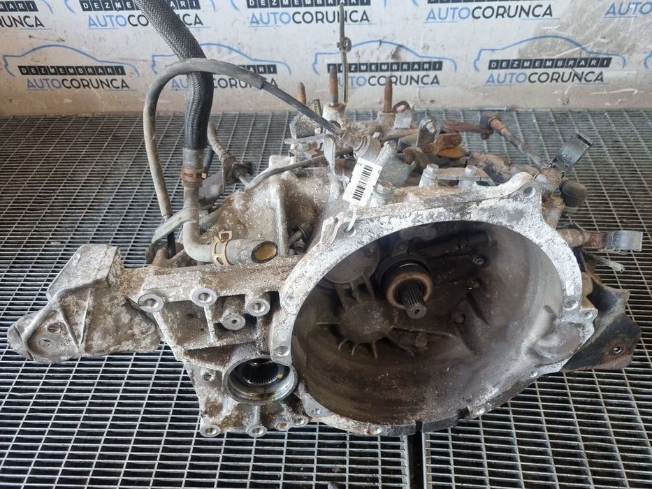 Cutie de viteze Mitsubishi Outlander Facelift 2.2 Diesel 2009 - 2012 177CP Manuala 6 ...