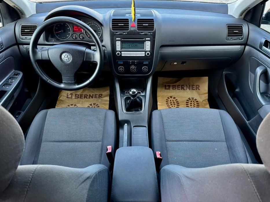 VW Jetta / 1.6 MPI / 101 CP / An 2007 / Euro 4