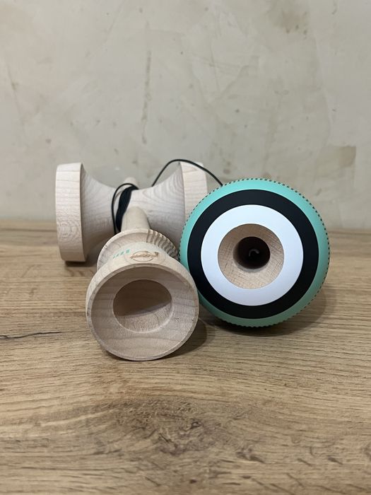 Kendama Sweets Broken Bones