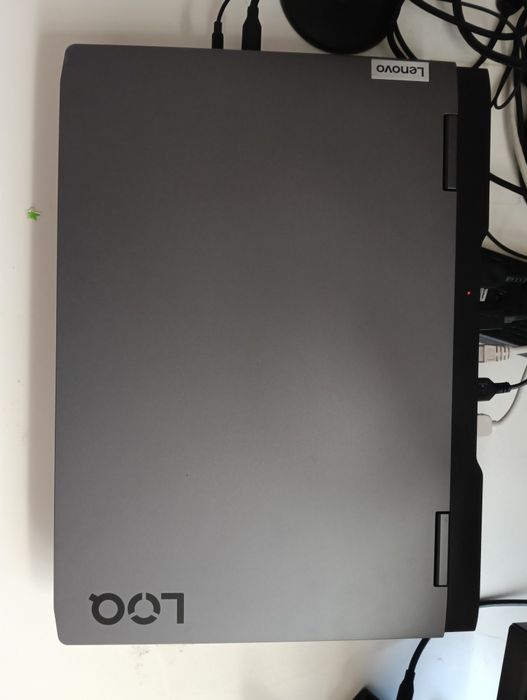 Vând/schimb Lenovo Loq Ryzen 5 7640 Hs