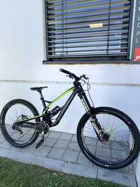 Downhill nukeproof pulse samHILL ( nu commencal , Canyon , propain  )
