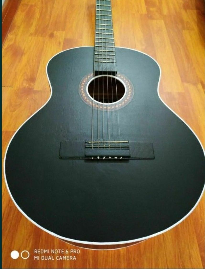 Rossiya Gitara Dastavka bor  Garantiya kochib ketmidi Xitoymas