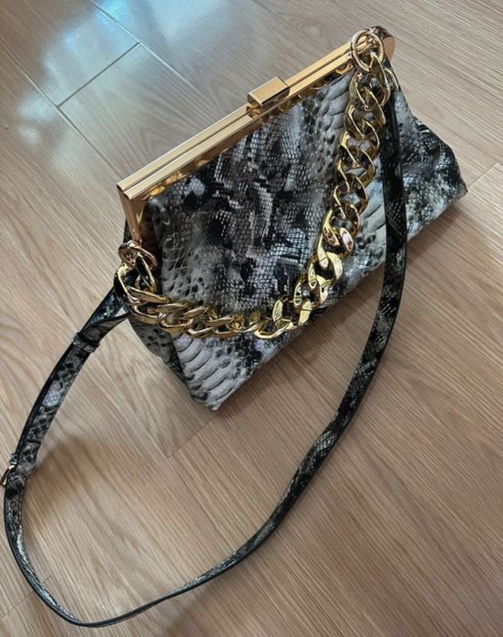 Asimetrica damă stare foarte buna