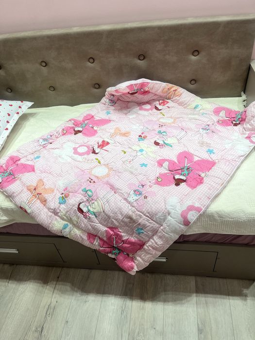 Продам детское одеяло для девочки. Qizchalar uchun bolalar adyoli soti
