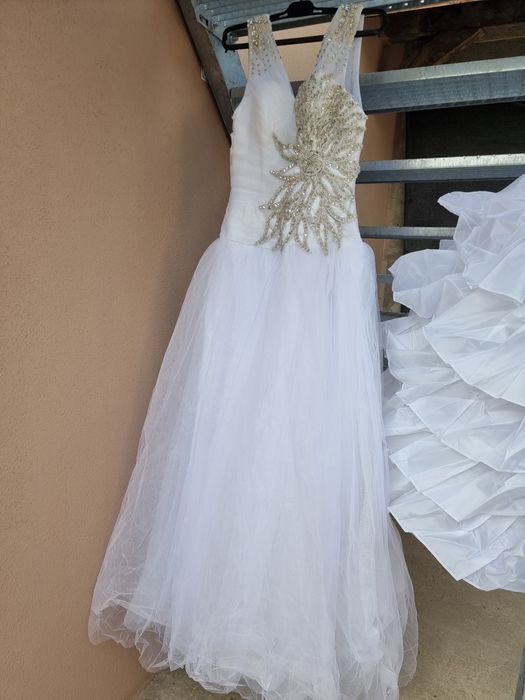 Vând rochie de mireasa nouă, marimea S