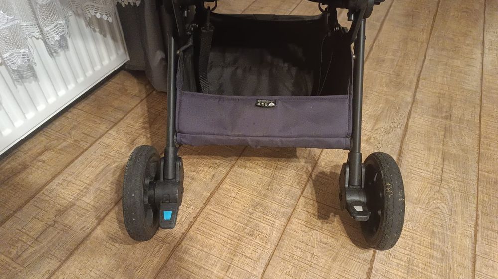 Cărucior sport, max 22 kg