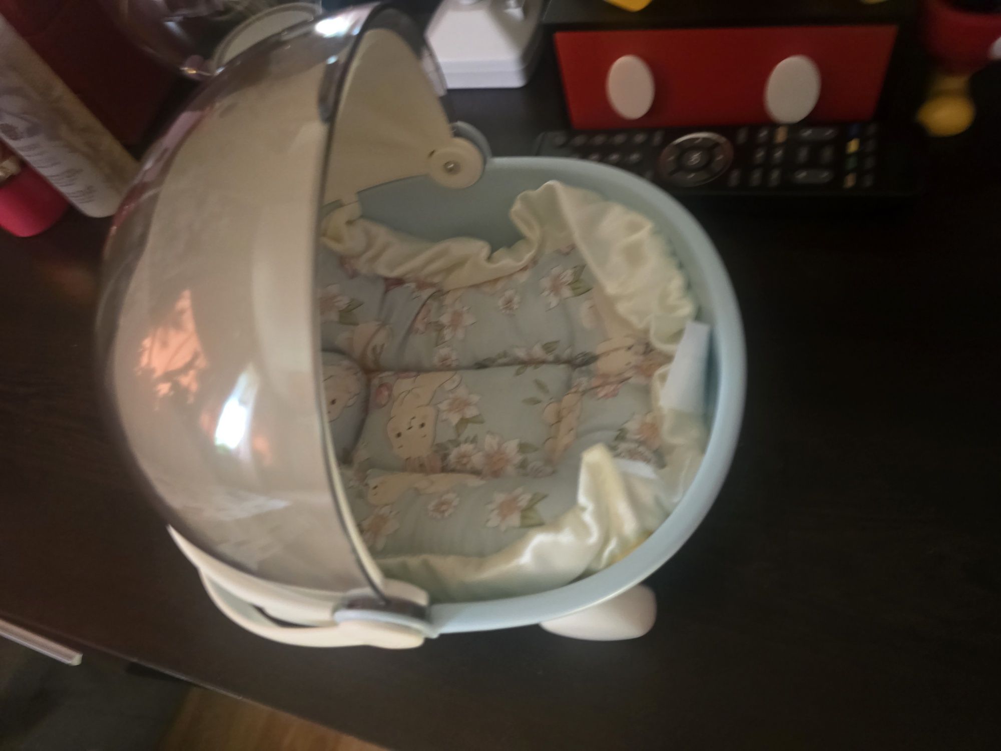Продавам легло за кукла Labyby
