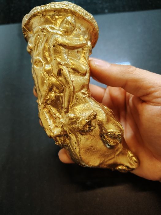 Панагюрското съкровище каменни статуетки