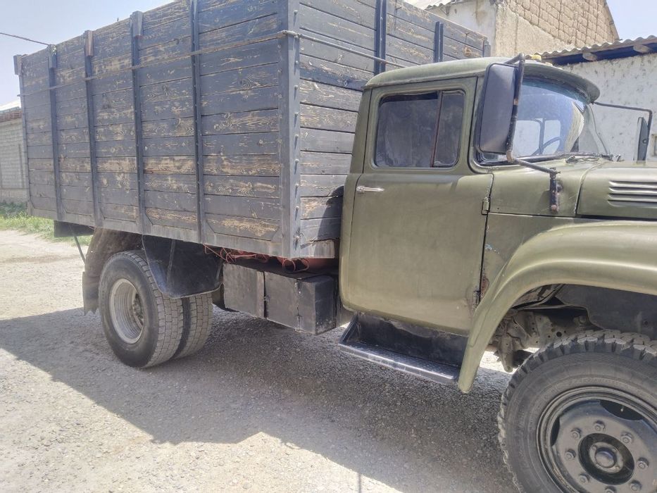 Zil 130 sotiladi ideal xolata 1993 yil