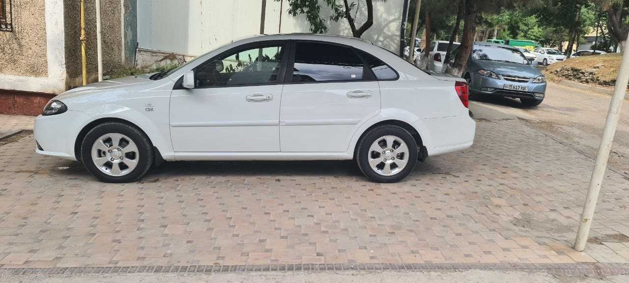 Chevrolet Jentra