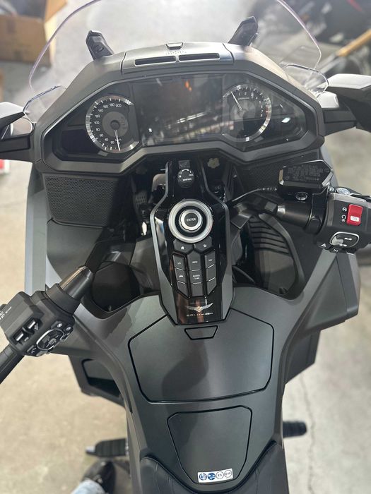 Honda Goldwing Bagger DCT model 2025 - Honda Constanta by EST BIKE