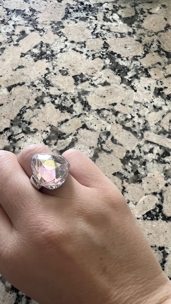 Swarovski пръстен