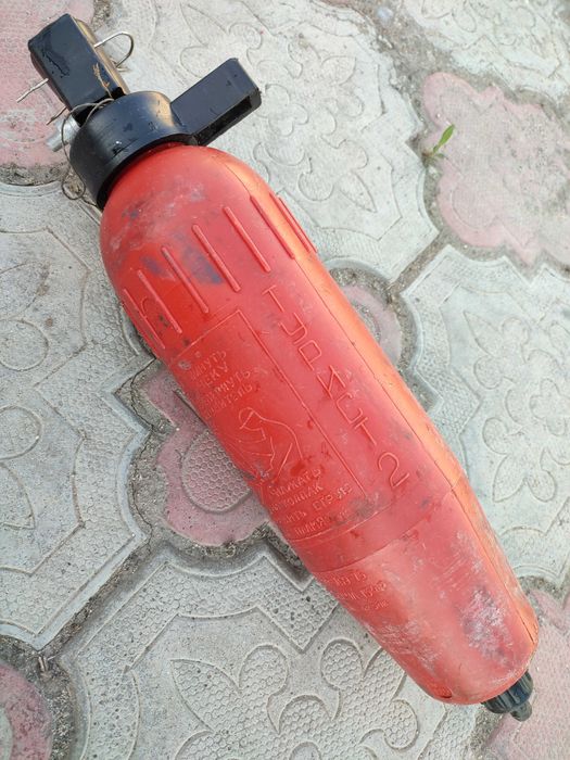 Огнетушитель ТУРИСТ-2 СССР 1982г раритет винтаж реквизит ретро дизайн