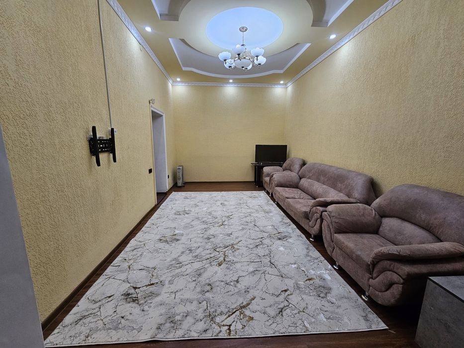 Продаётся 2х комнатная