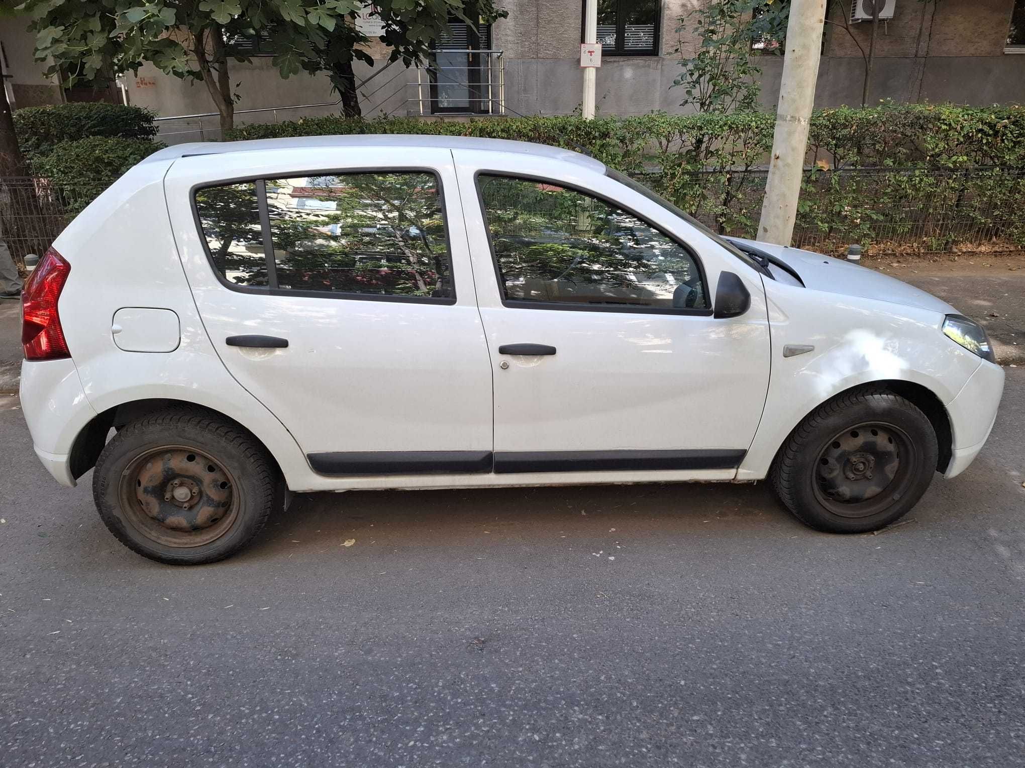 Dacia Sandero 1.2 16v benzina, 2010, 200.000 km