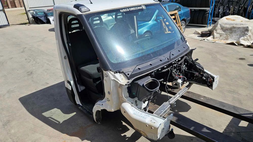 cabina  iveco daily 6 model dupa 2016 basculabil