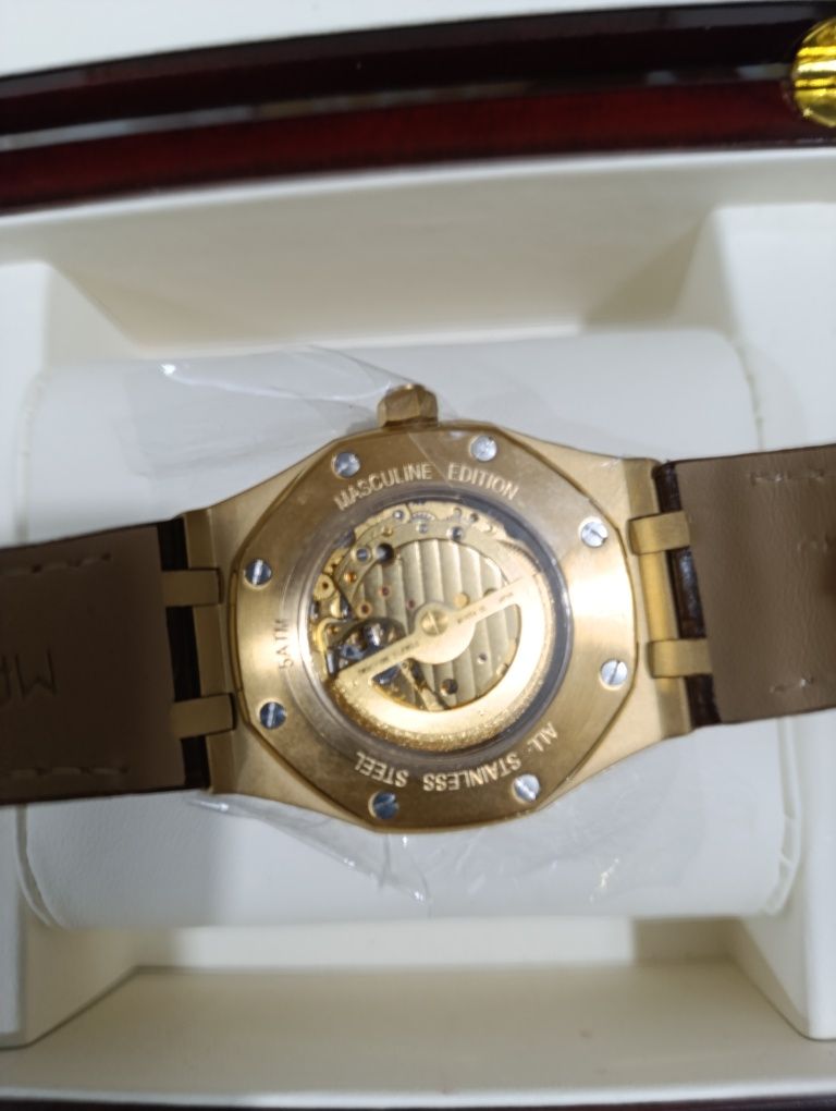 Ceas automatic nou