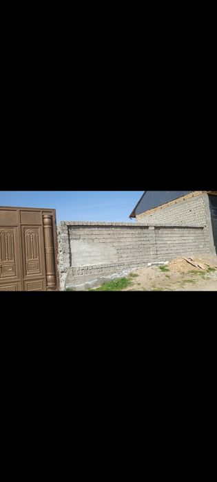 4 sotik 3 hona uy sotiladi Qibray tumani Eski birlik narhi 55 ming