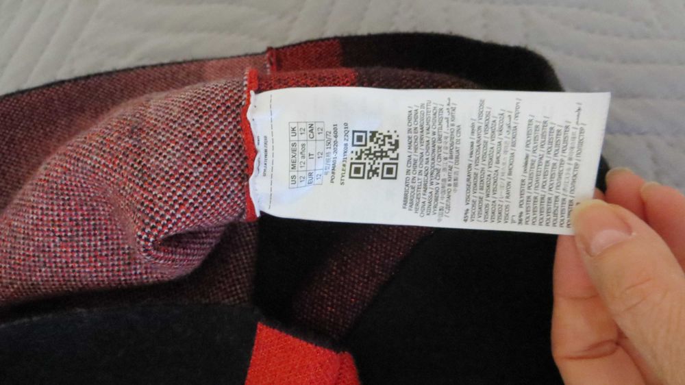 Топла GUESS рокля 12г