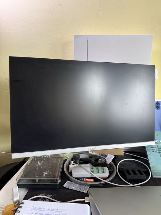 Monitor Acer R240Y – 24” IPS, Full HD, imagine impecabilă