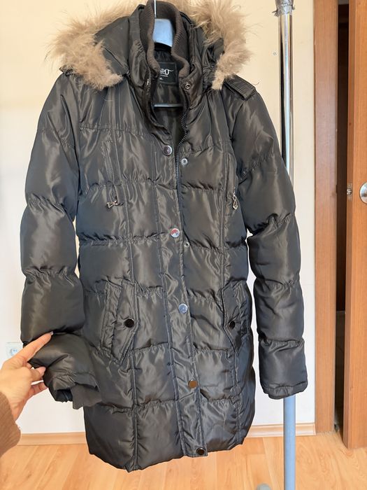 Пухенка в кафяво с косъм от лисица