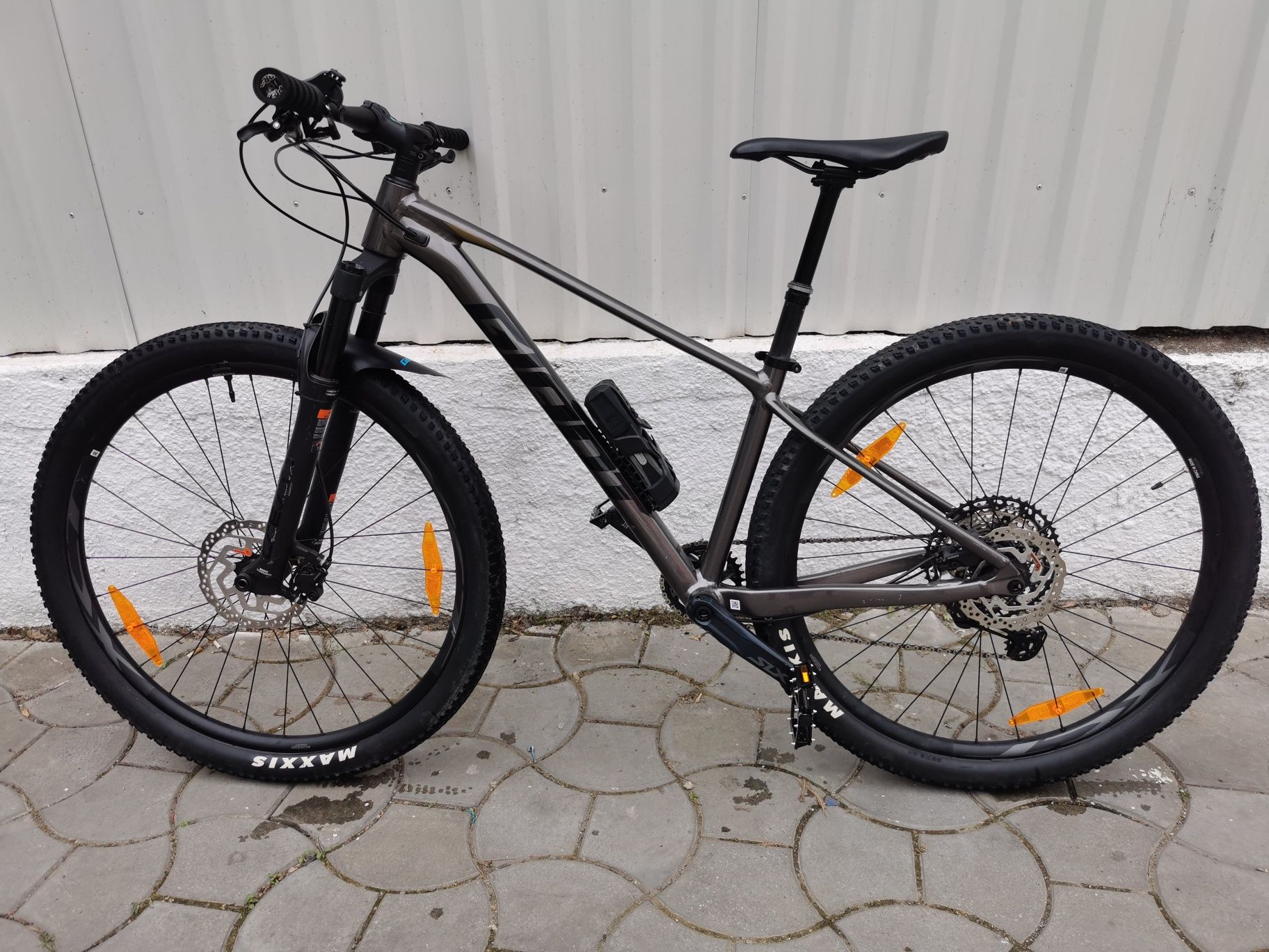 Bicicleta MTB GIANT XTC SLR 29 1 Metallic Black 29'' S-M 2023