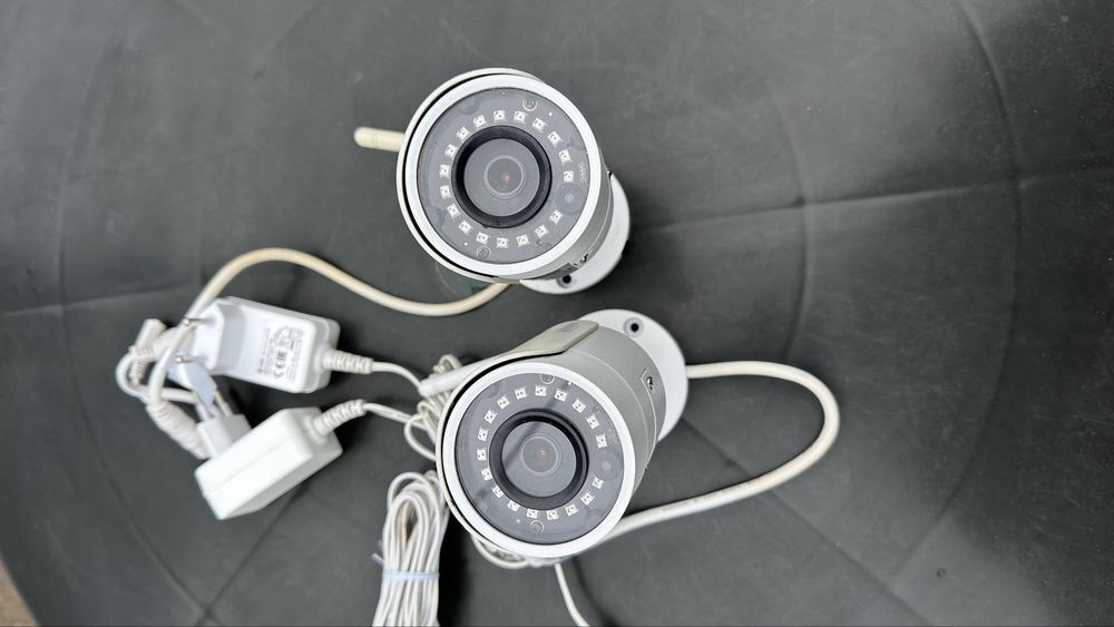 Камери IP Dahua 2 броя 4 mp
