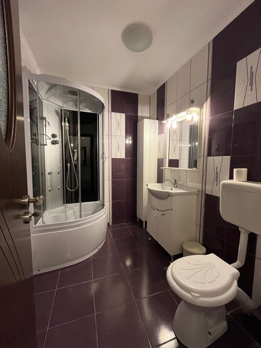 Închiriez ap 2 camere, 67m2, vedere la Delta Văcărești+loc de parcare