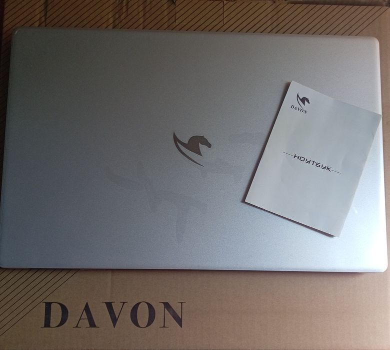 Ноутбук DAVON DW15.6