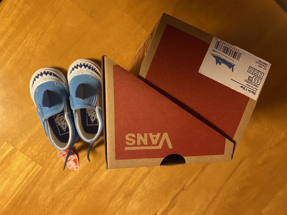 Детски обувки “Vans” Baby Shark