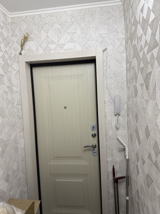 Продам 3 х комнатную квартиру с ремонтом