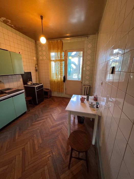 4/3/9 Дархан  Метро Хамид Одимджана