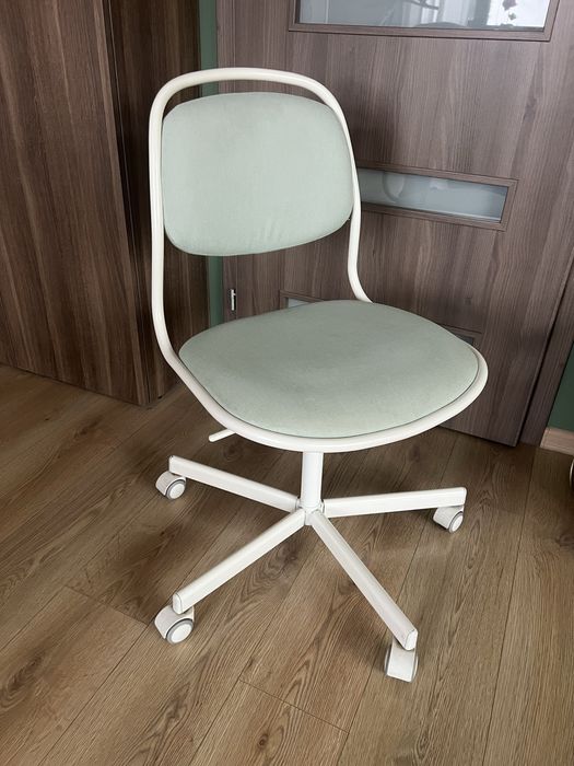 Ikea Orfjall стол за бюро