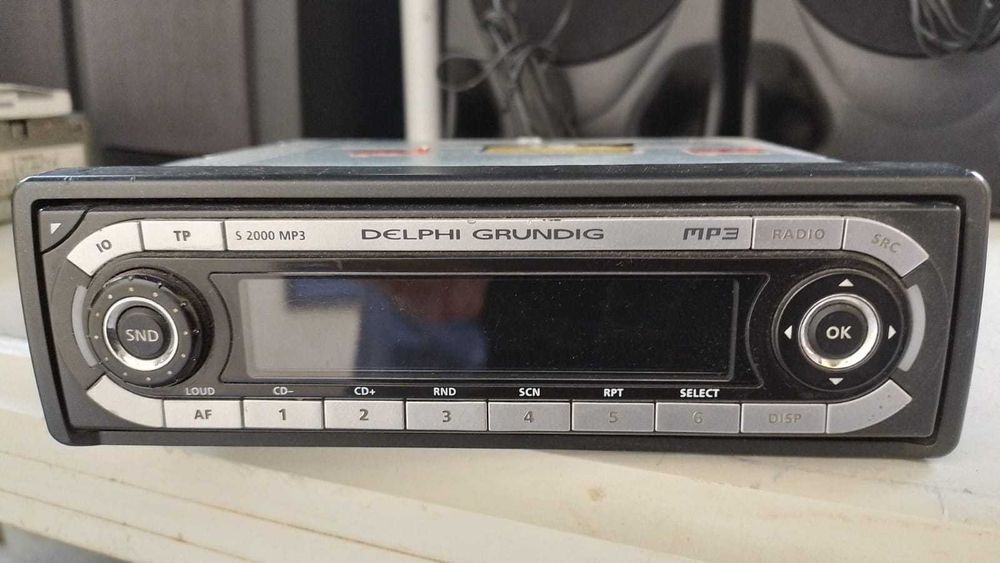 Vand 2 radio CD auto