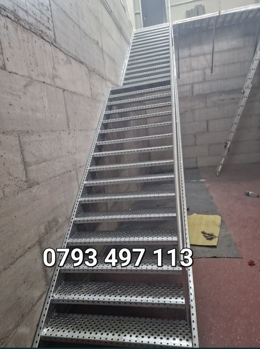 Scări metalice galvanizate la orice demisiune asiguram transport ori u