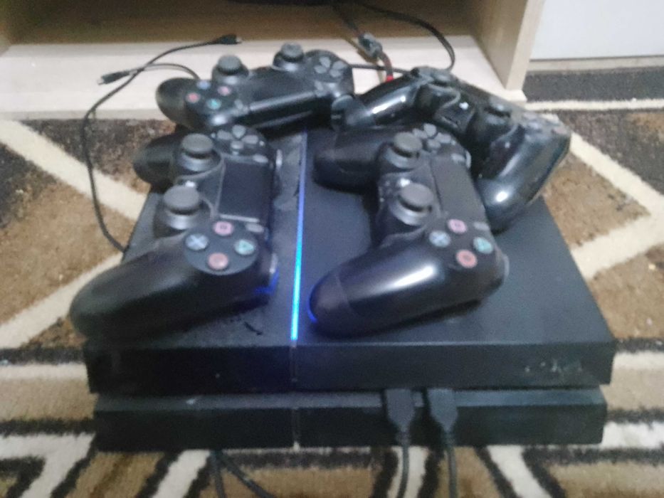 Playstation 4 - 500GB