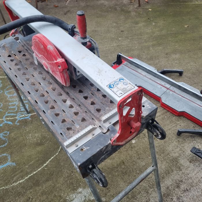 Masina RUBI gresie, faianta,ceramica pe apa( sigma montolit)