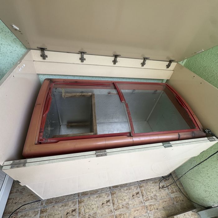 Морозильник + мебель