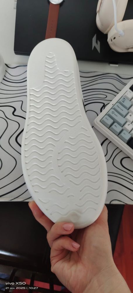 кросовки addidas
